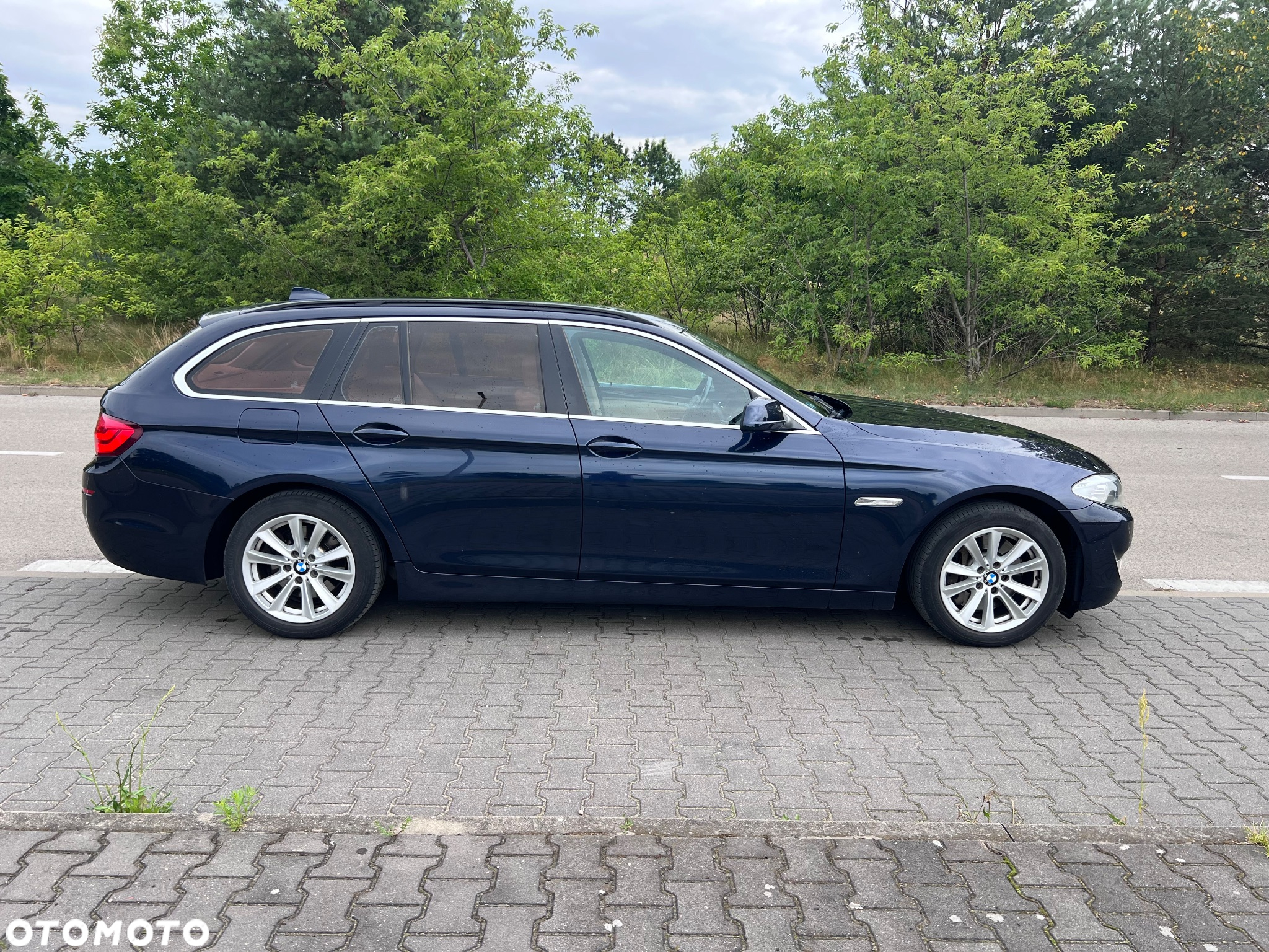 BMW Seria 5 525d Touring - 5