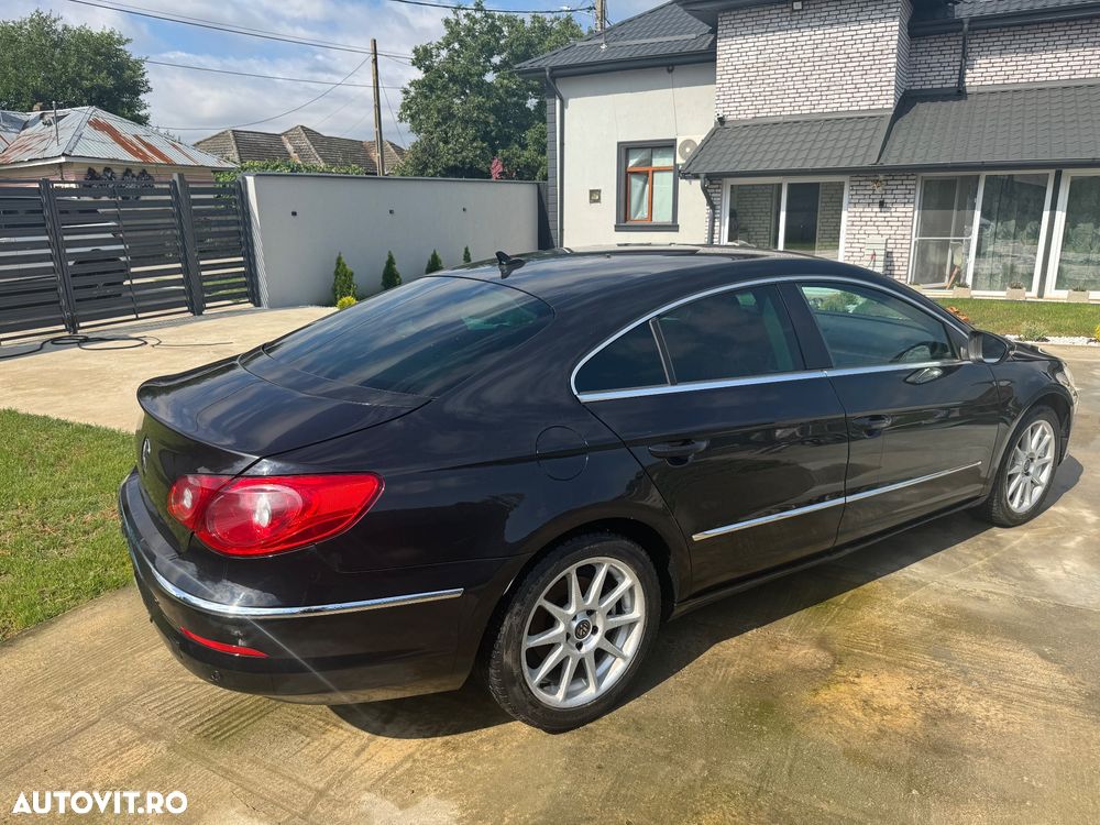 Volkswagen Passat CC - 4