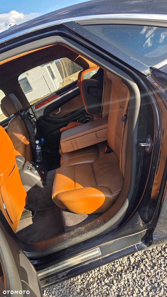 Audi A8 4.2 TDI Quattro - 35