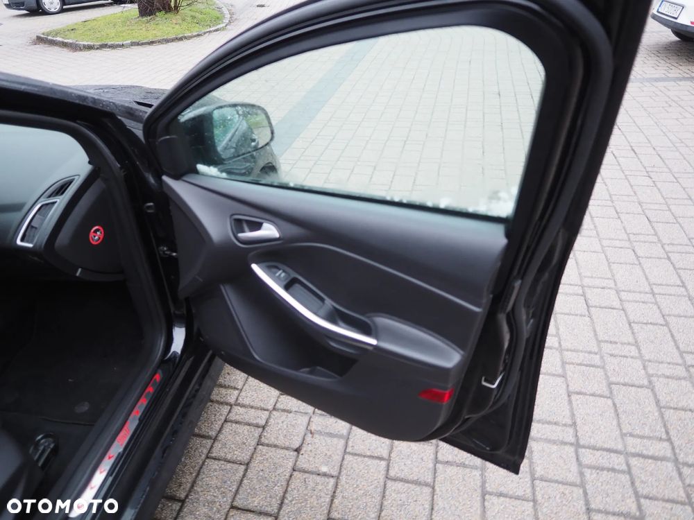 Ford Focus 2.0 TDCi ST-2 - 20