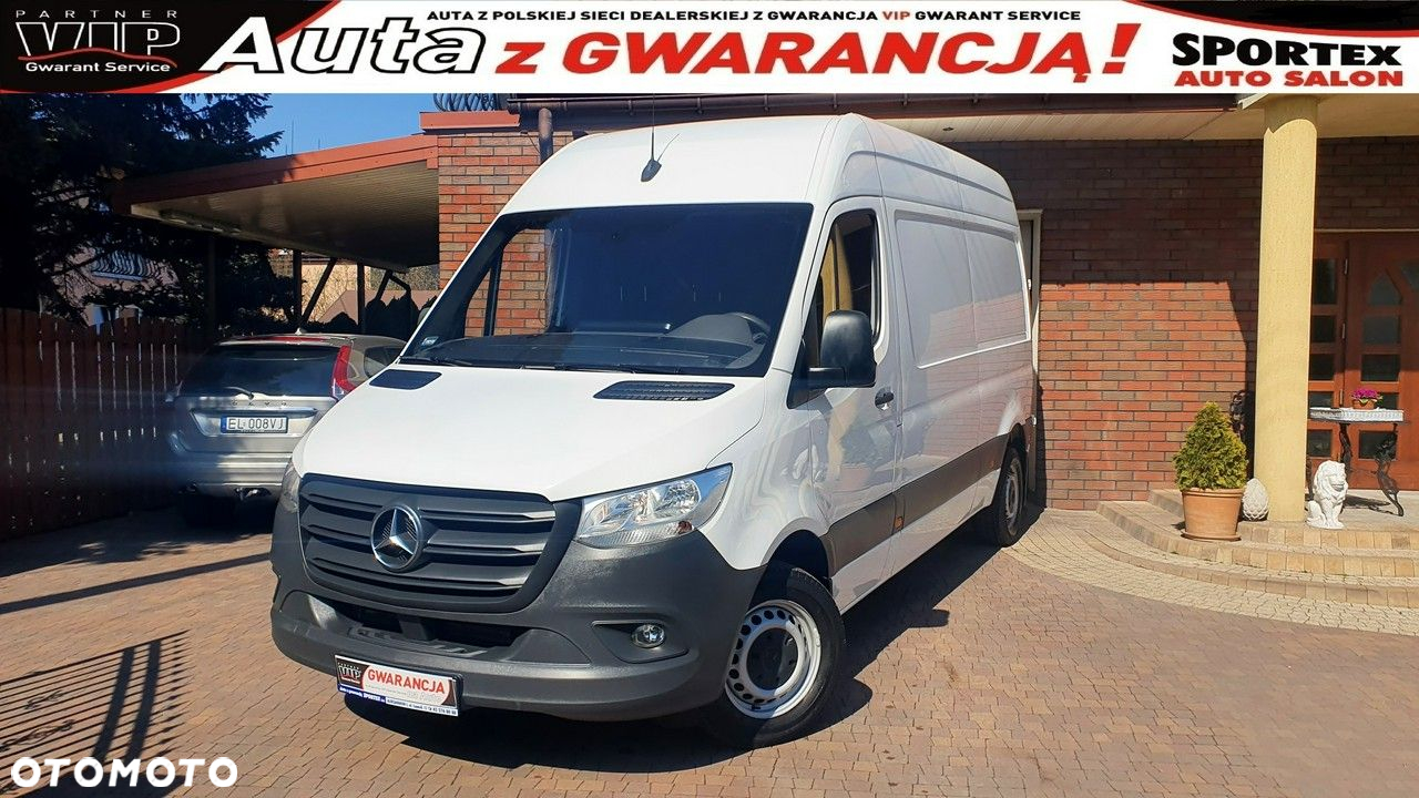 Mercedes-Benz Sprinter - 4