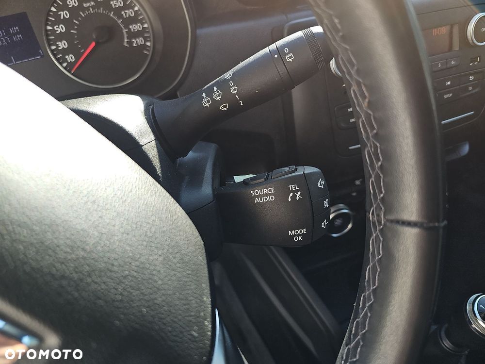 Dacia Duster 1.6 SCe Comfort - 22