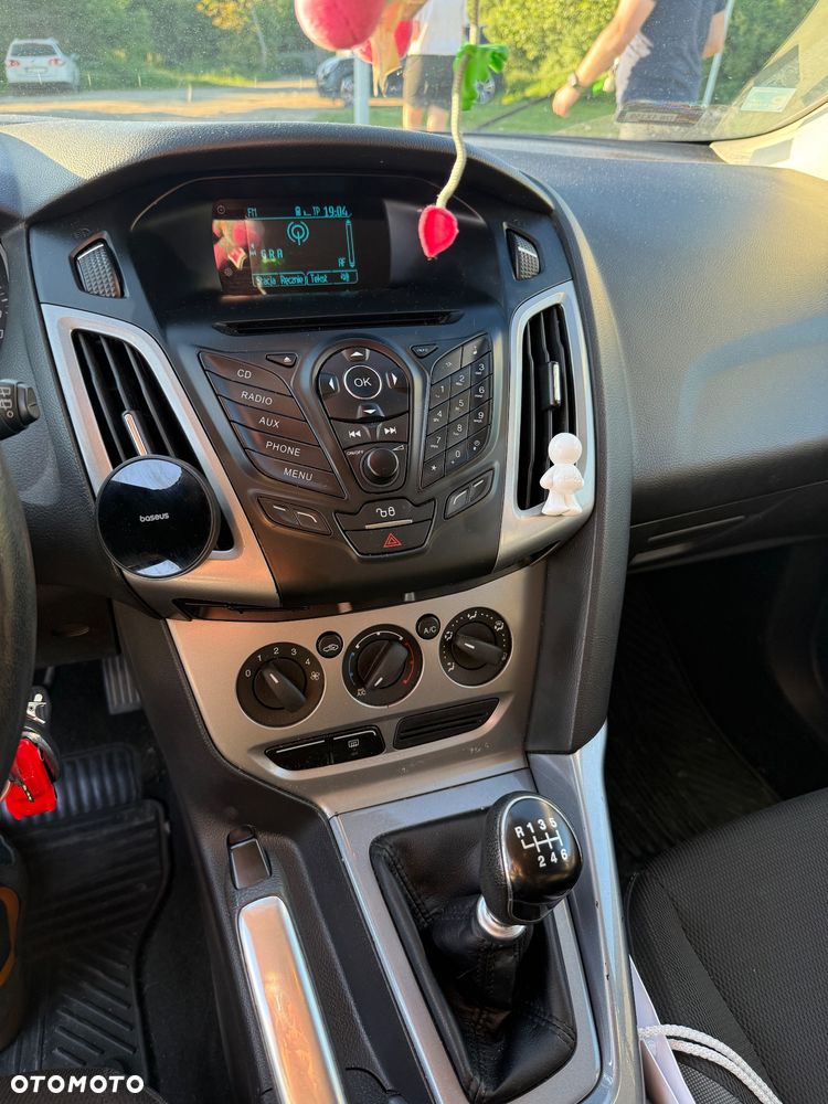 Ford Focus 1.6 TDCi Edition - 16