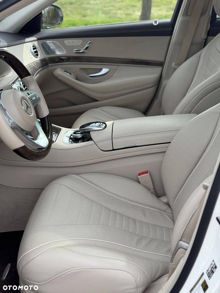 Mercedes-Benz Klasa S 580 4Matic 9G-TRONIC - 28