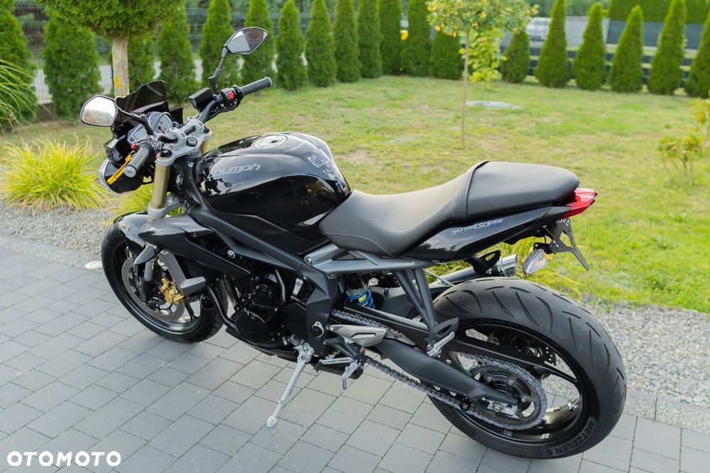 Triumph Street Triple - 9