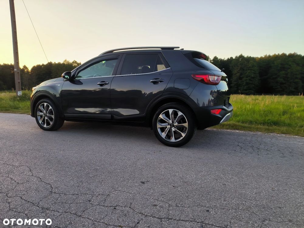 Kia Stonic - 3