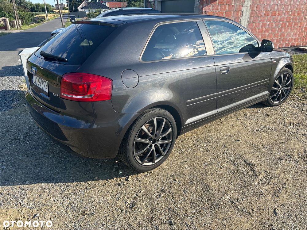 Audi A3 3-drzwiowe 1.4 TFSI Attraction - 4