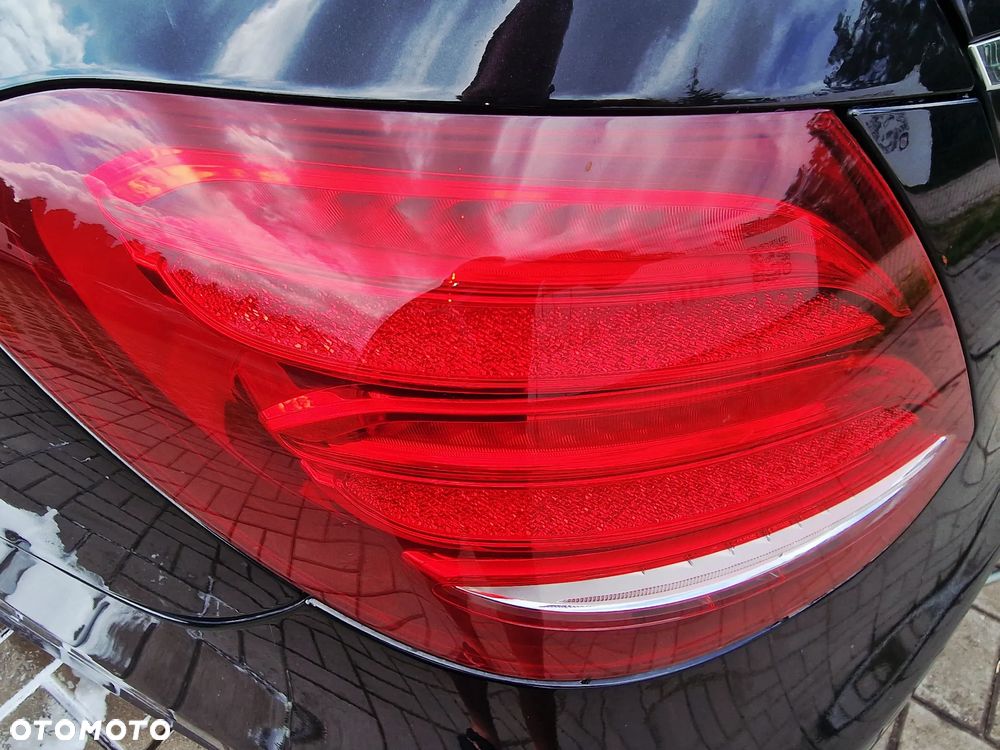 Mercedes-Benz Klasa E 43 AMG 4Matic 9G-TRONIC - 15