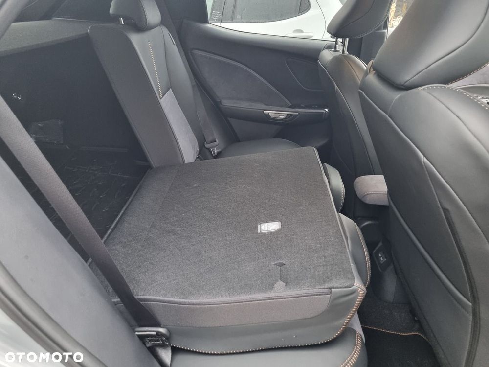 Lexus LBX 1.5 Hybrid Cool - 15