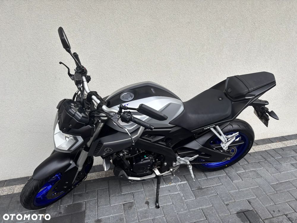 Yamaha MT - 3