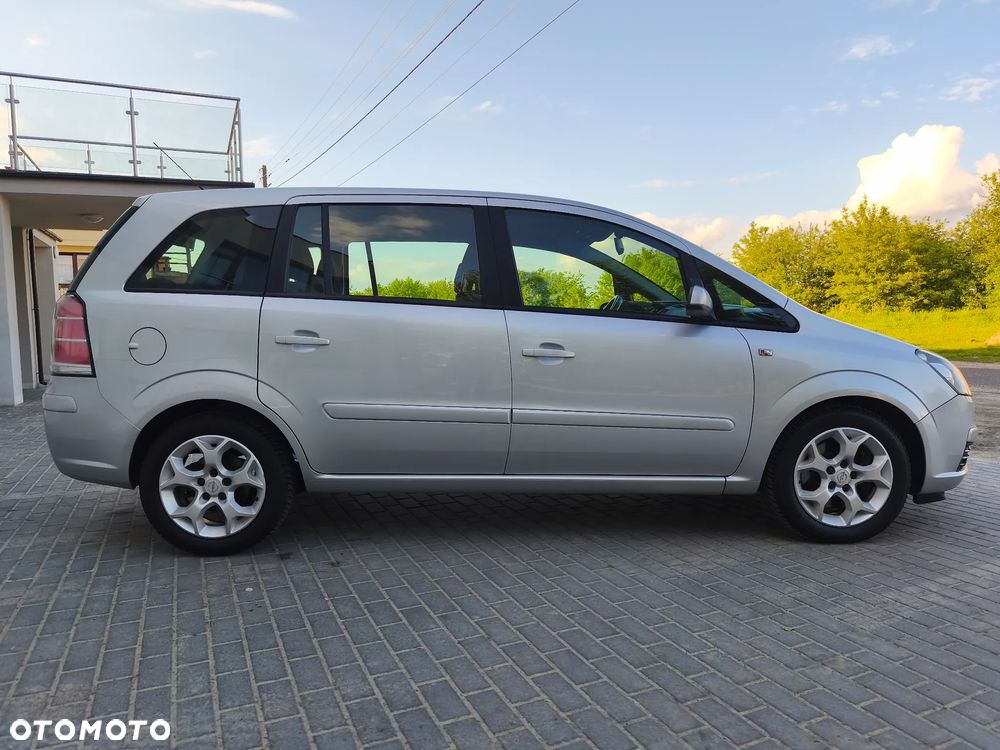 Opel Zafira 1.9 CDTI Enjoy - 37