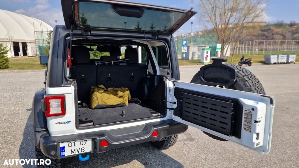 Jeep Wrangler 2.0 4xe Plug-In Hybrid Hardtop Rubicon - 16