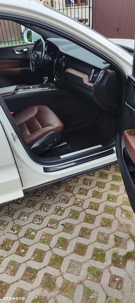 Volvo XC 60 T6 AWD Momentum - 9