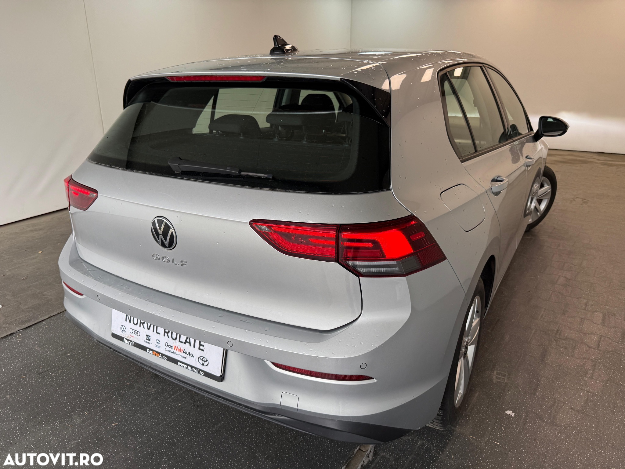 Volkswagen Golf 1.0 TSI Life - 11