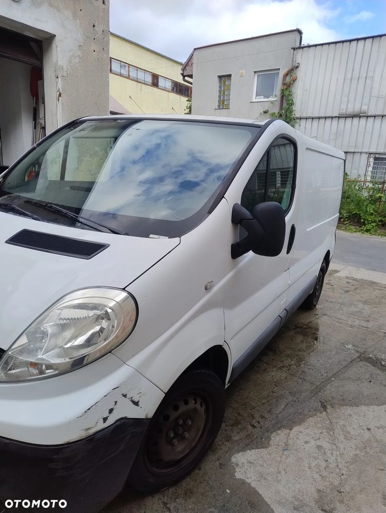 Renault Trafic - 8