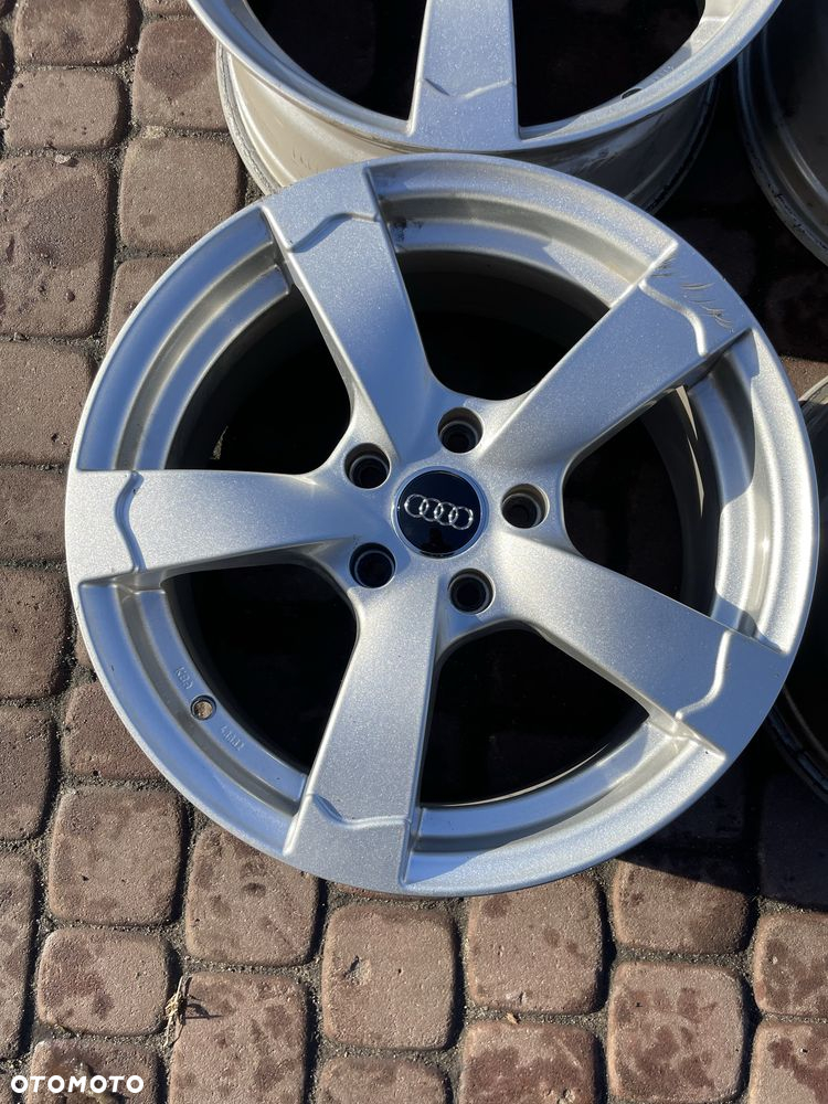 FELGI ALUMINIOWE Audi Seat Skoda Vw 7,5" x 17" x 5x112 x 66,6 x ET 48 - 5