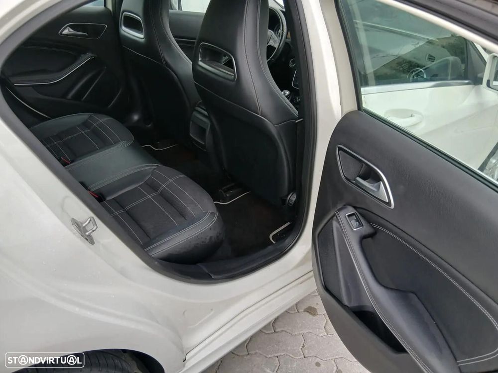 Mercedes-Benz A 200 - 10
