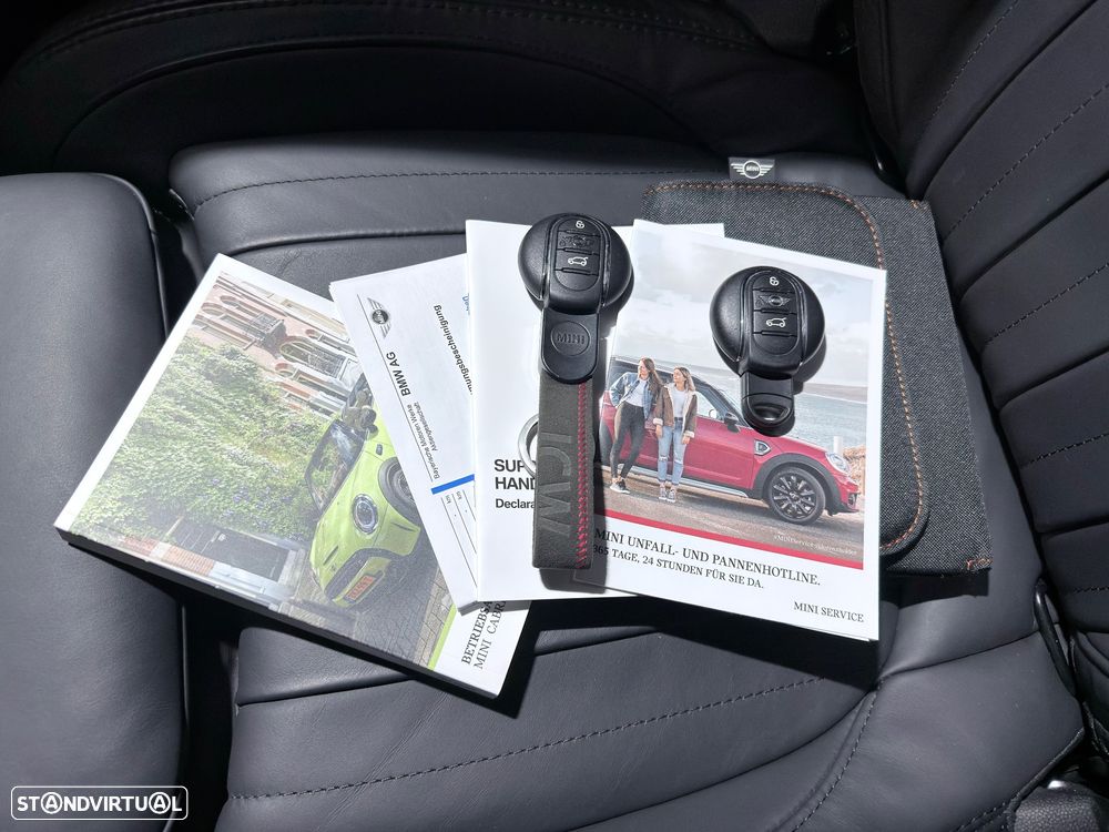 MINI Cabrio John Cooper Works Plus - 33