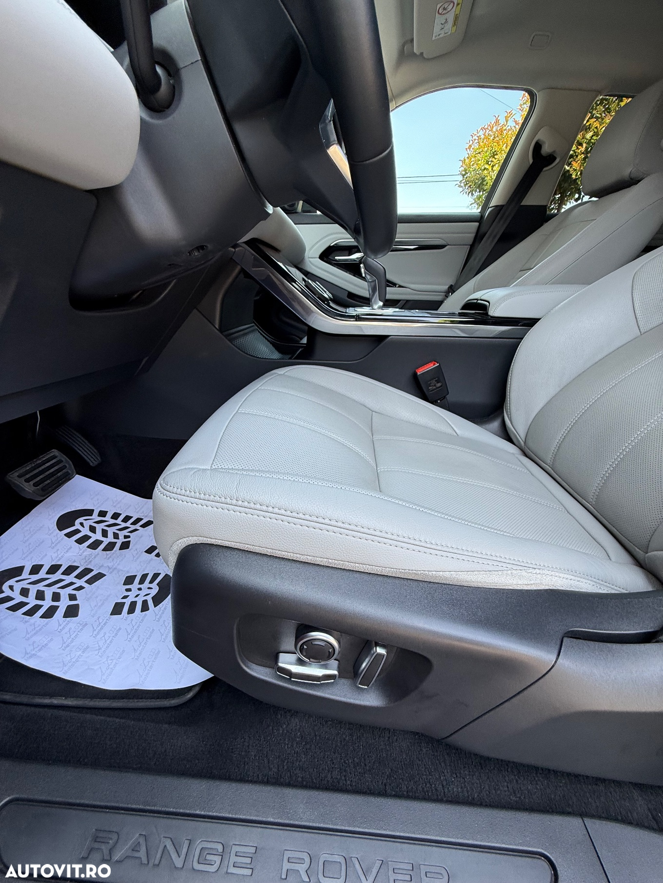 Land Rover Range Rover Evoque 2.0 D200 MHEV SE - 21