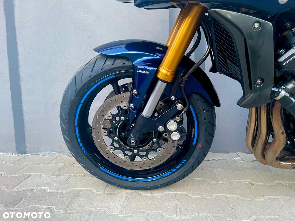 Yamaha FZ - 10