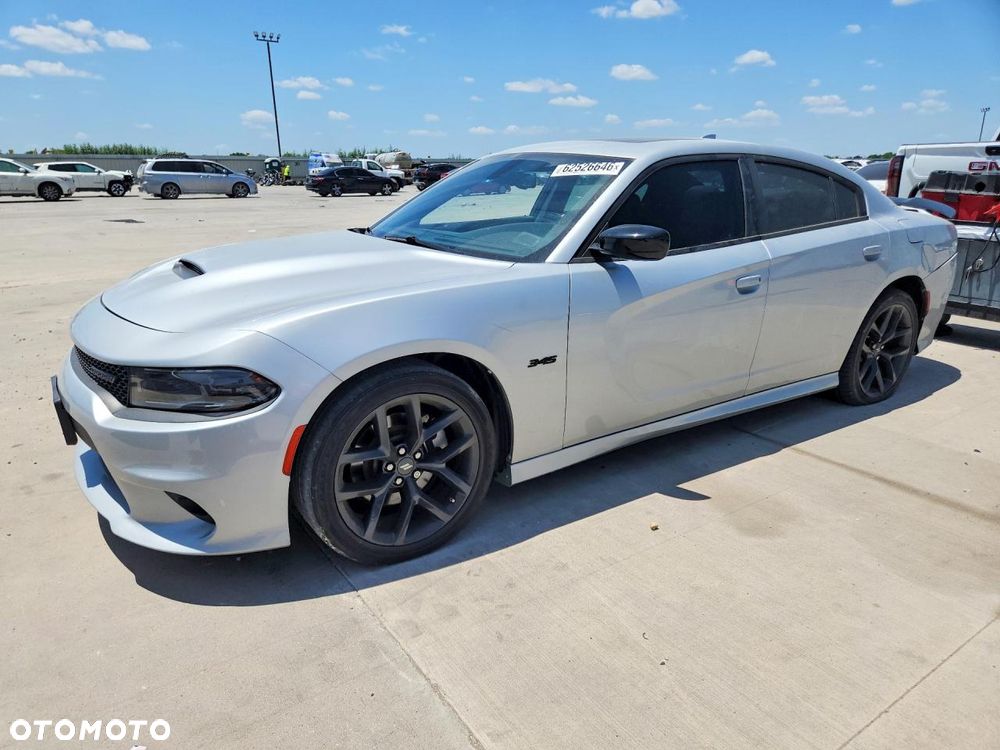 Dodge Charger 5.7 R/T - 2