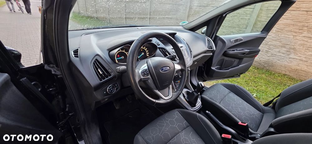 Ford B-MAX - 19