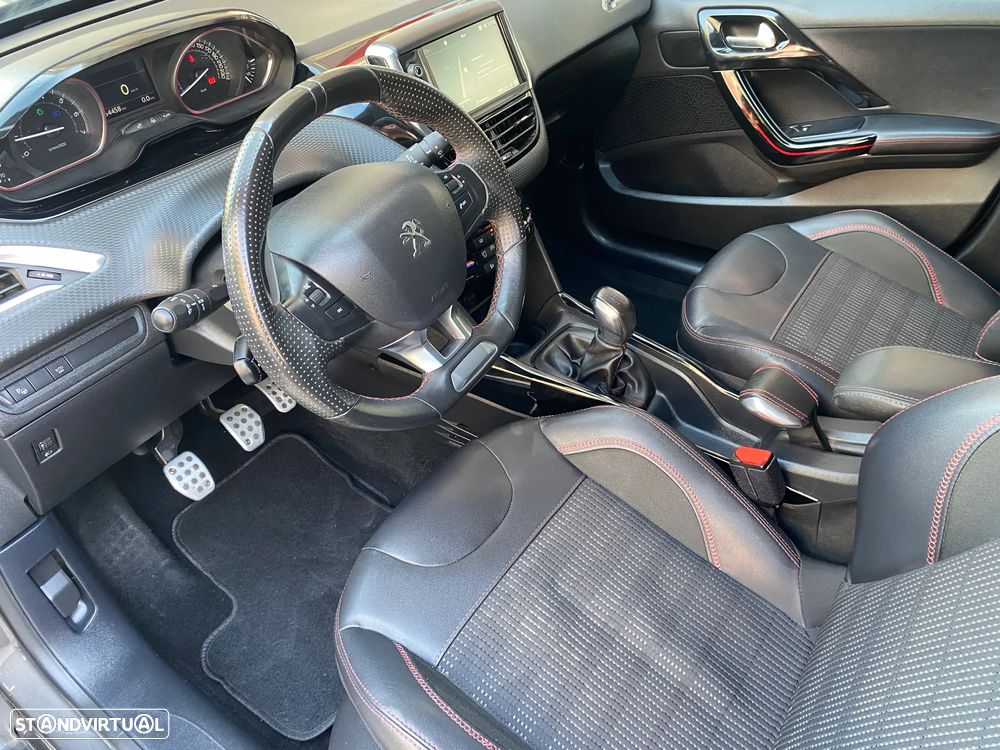 Peugeot 2008 PureTech 110 Stop&Start GT-Line Edition - 39