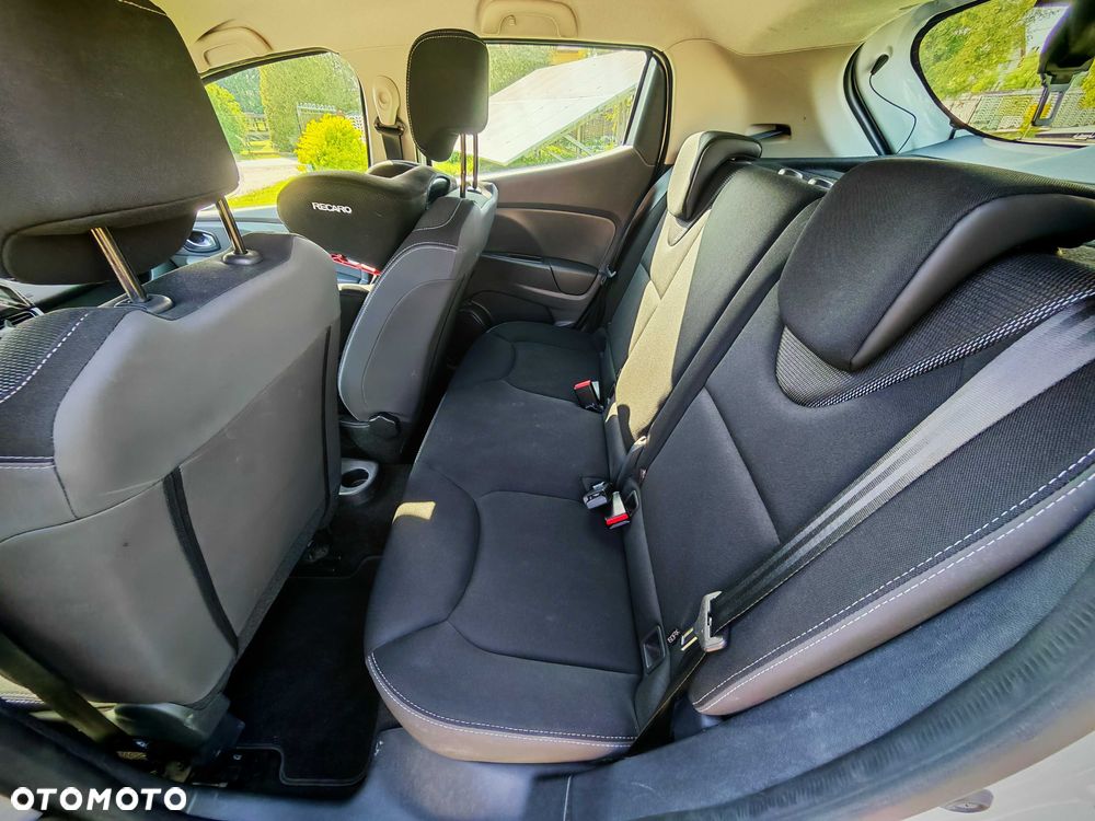 Renault Clio - 8