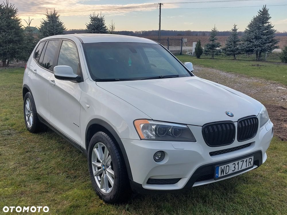 BMW X3 28i xDrive - 3