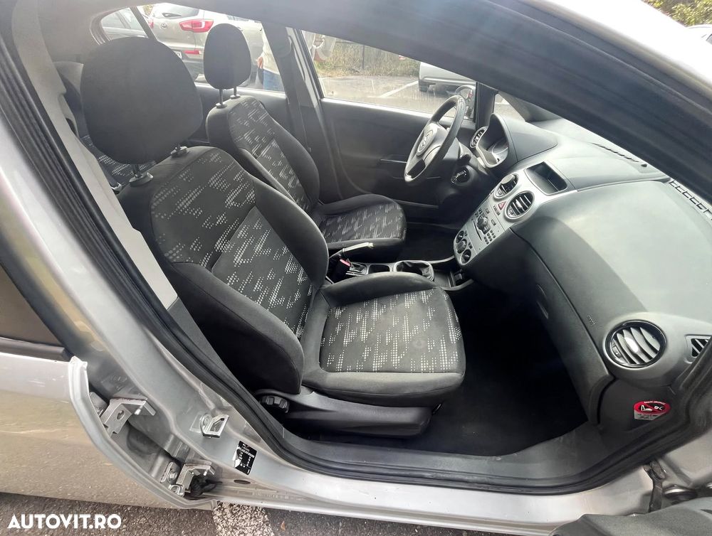 Opel Corsa - 3