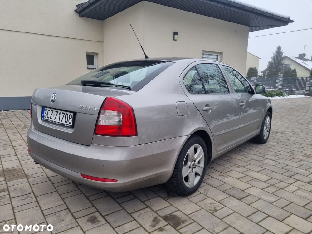 Skoda Octavia 2.0 TDI Elegance - 3