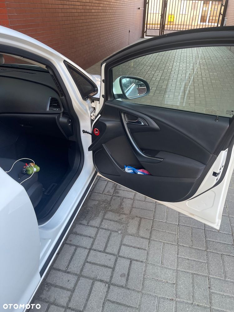 Opel Astra 1.4 Innovation - 10