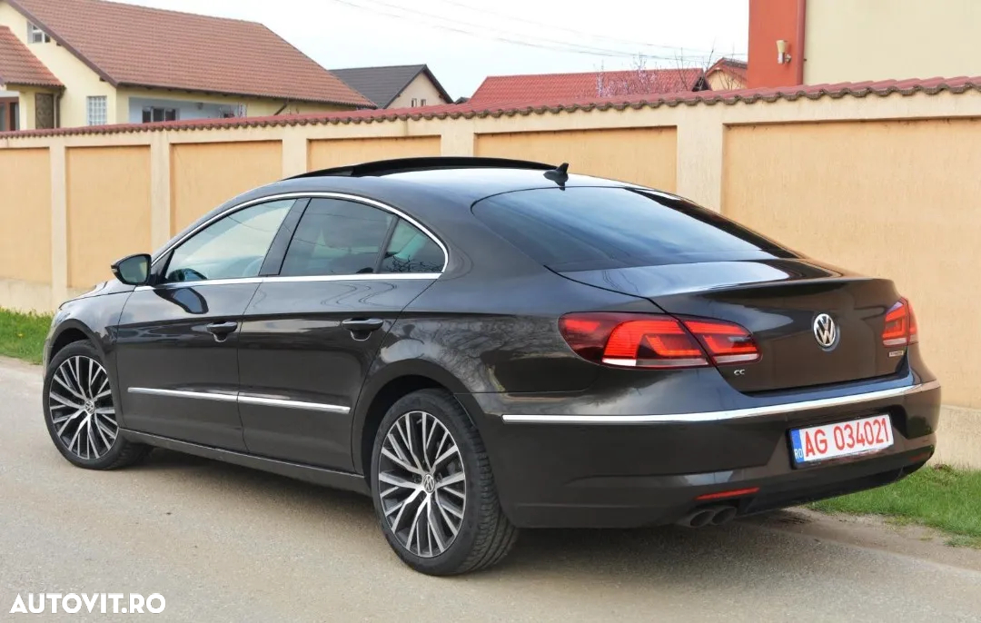 Volkswagen Passat CC 2.0 TDI BlueMotion Technology DSG Exclusive - 3
