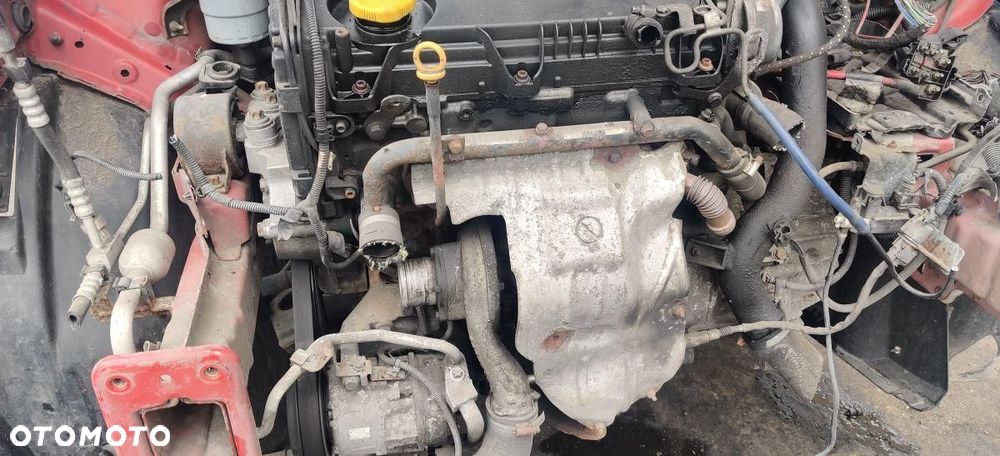 SILNIK KOMPLETNY FIAT GRANDE PUNTO 1.9 M-JET JTD 1.9D 199A5.000 - 2