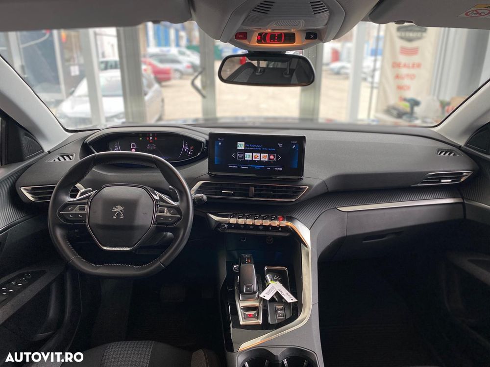 Peugeot 3008 1.2 PureTech 130 EAT8 Active Pack - 17