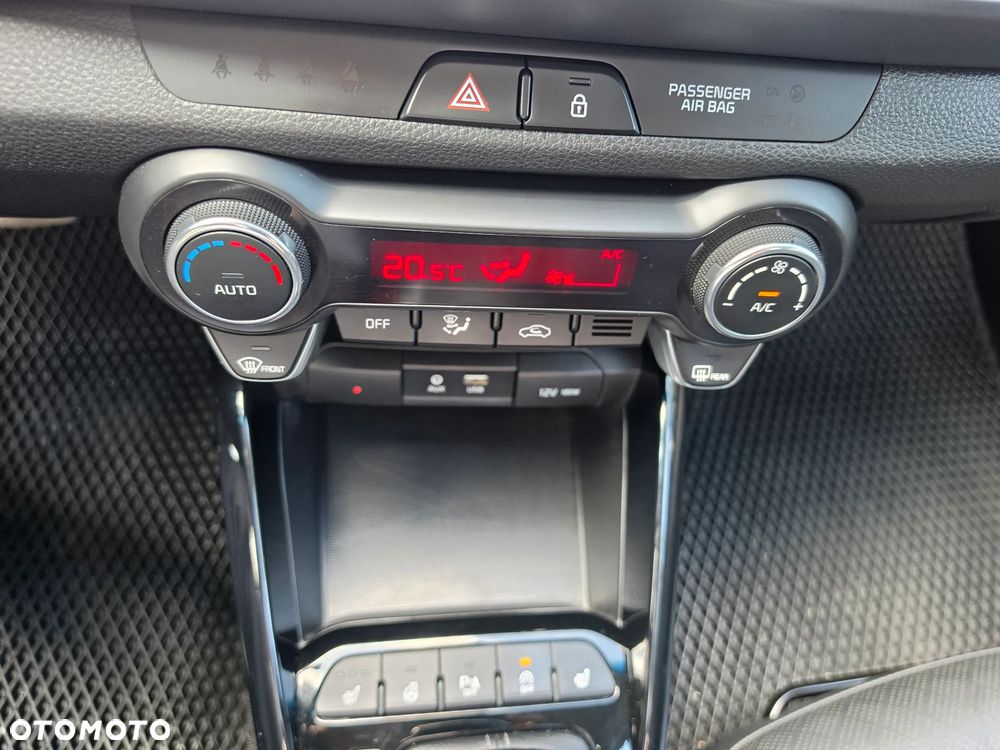 Kia Stonic 1.0 T-GDI DCT OPF Platinum Edition - 24