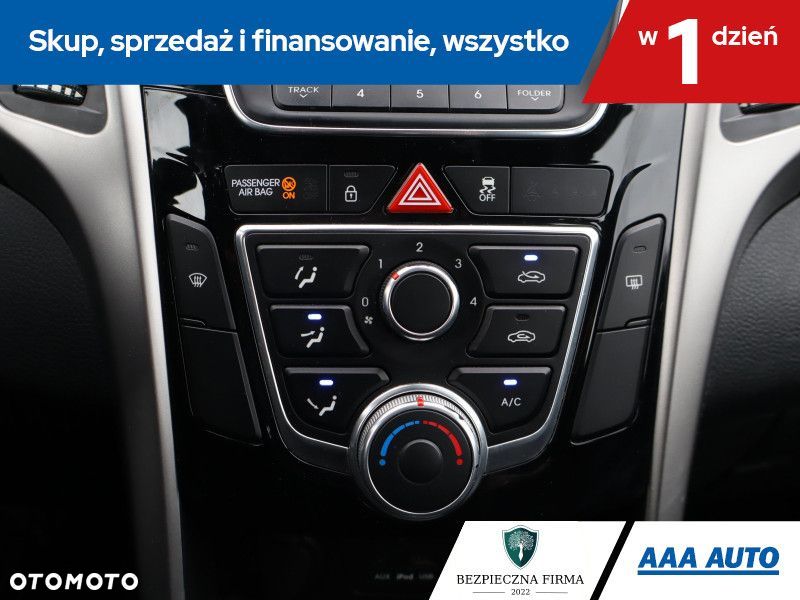Hyundai i30 - 18