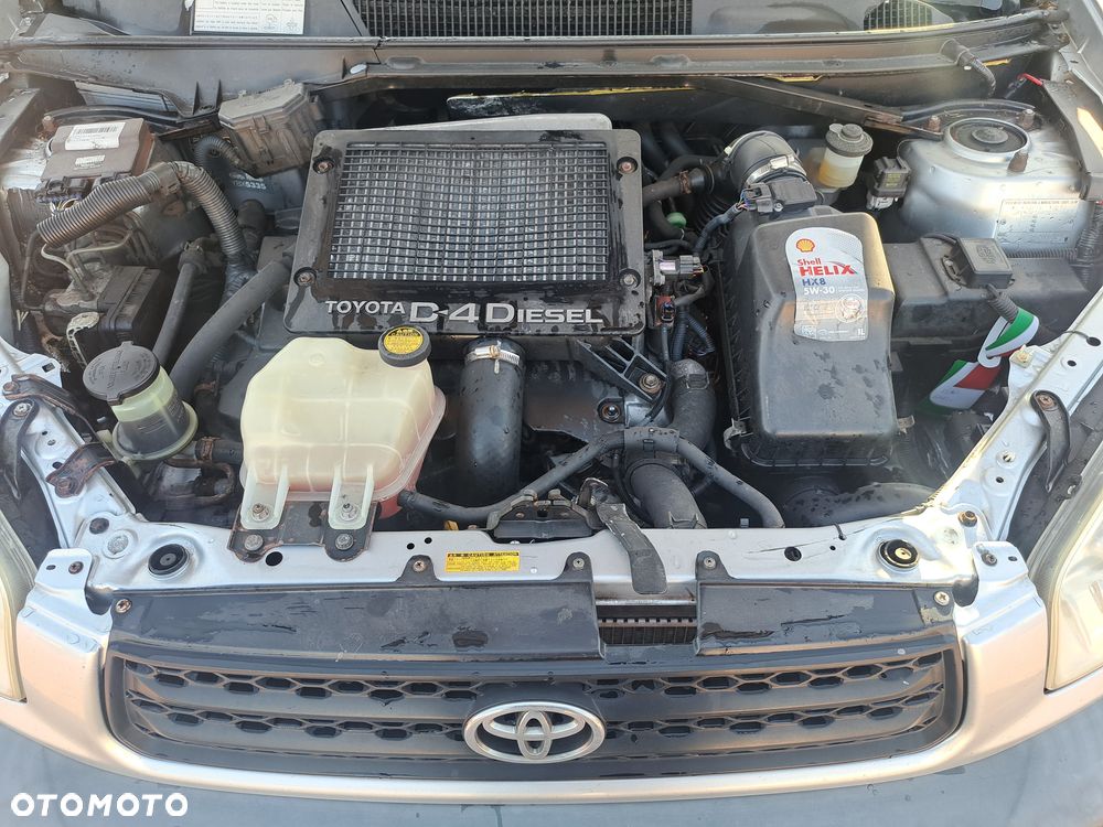 Toyota RAV4 2.0 D-4D 4x4 - 8