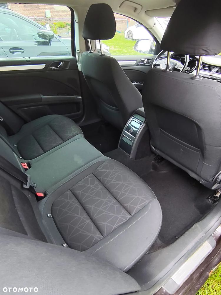 Skoda Superb 1.8 TSI Family - 9