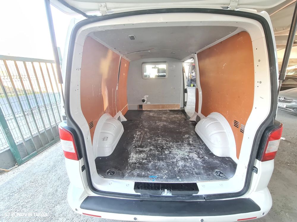 VW Transporter 2.0 TDI 140cv Longa | Histórico VW | IVA Dedutível - 14