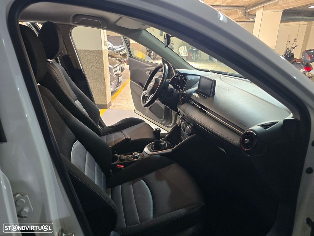 Mazda CX-3 1.5 Sky.Special Edition Navi - 8