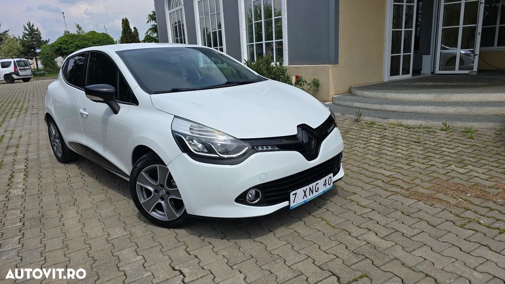 Renault Clio - 1