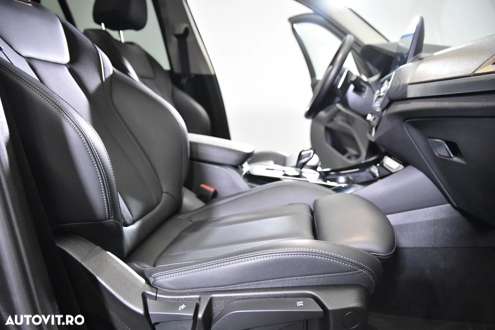 BMW X3 xDrive30e Aut. - 12