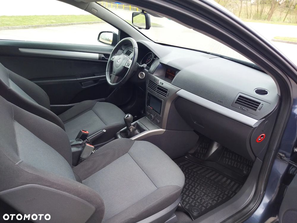 Opel Astra 1.8 Edition - 23