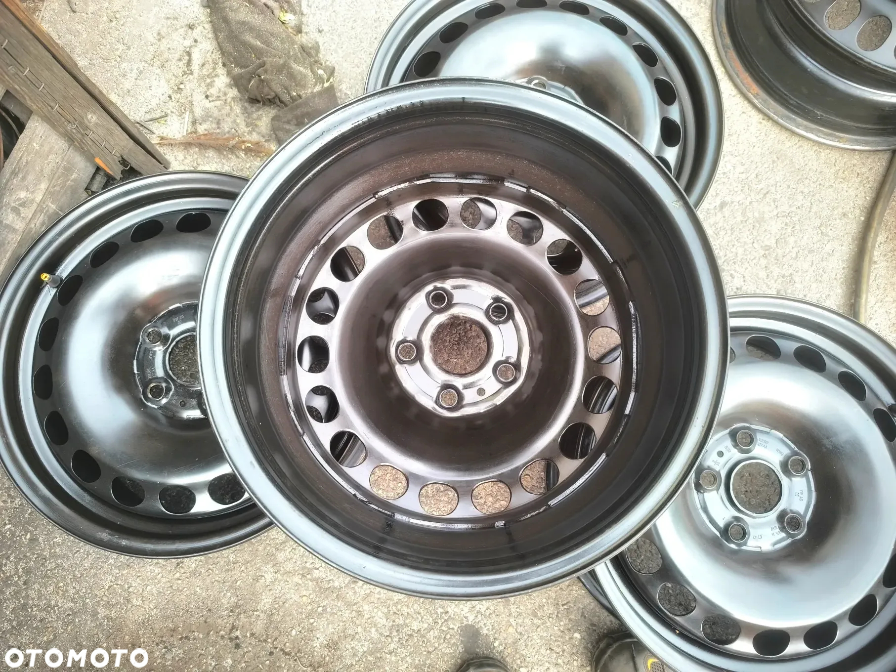 5x112 Felgi Stalowe Stal 16 VW GOLF 6 VI 7 VII TOURAN JETTA CADDY PASSAT B5 B6 B7 SKODA OCTAVIA 2 3 YETI SUPERB SEAT LEON TOLEDO ALTEA EXEO AUDI A3 8P 8V A4 B5 B6 A6 C5 C6 Legnica ALU-RAD - 9