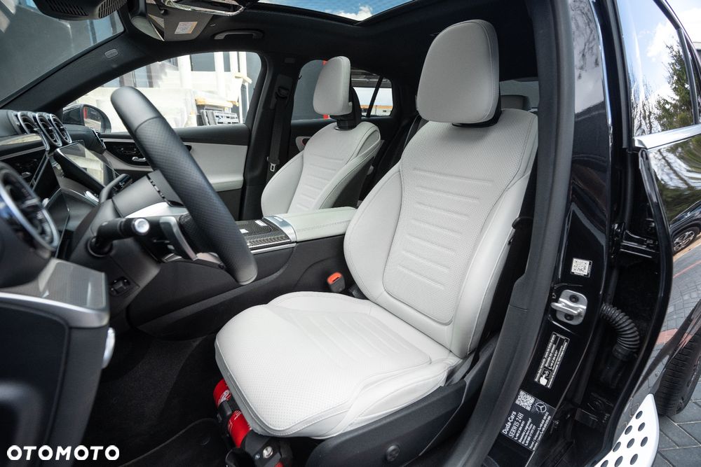 Mercedes-Benz GLC 220 d mHEV 4-Matic AMG Line - 10