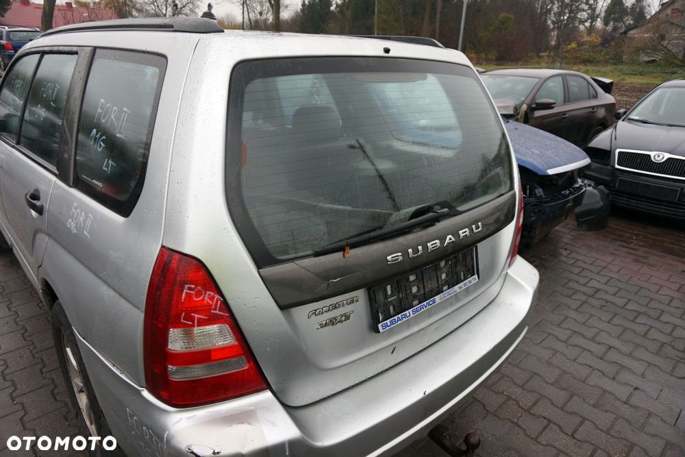 KLAPA BAGAŻNIKA TYLNA FORESTER II SG 01G  SREBRNY SUBARU 2002-2006 - 3