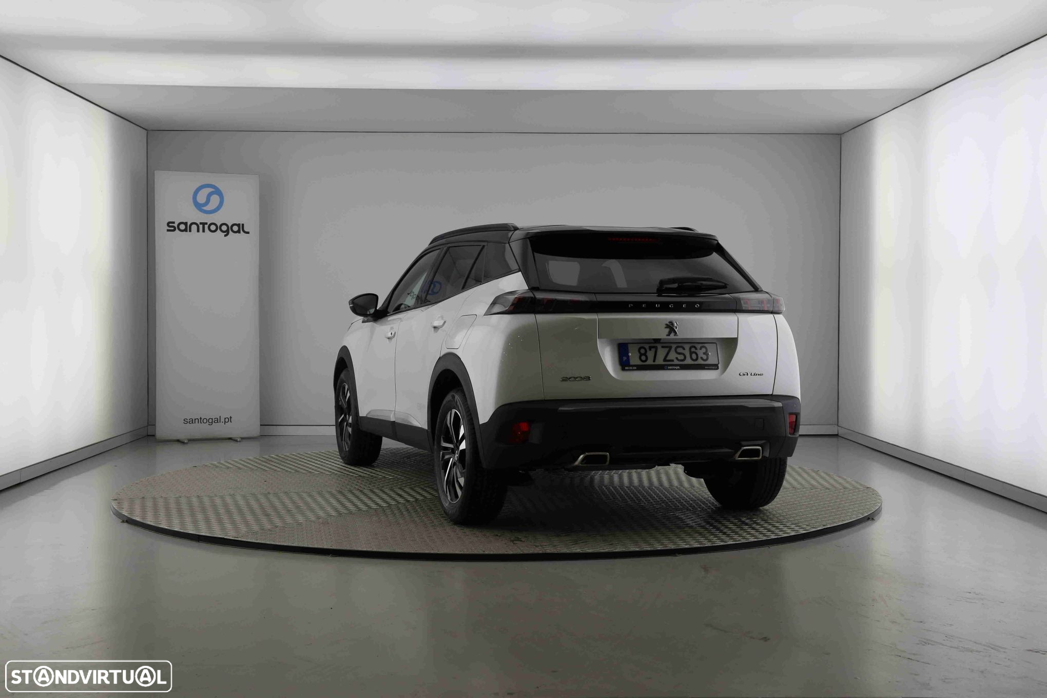 Peugeot 2008 1.2 PureTech GT Line - 4