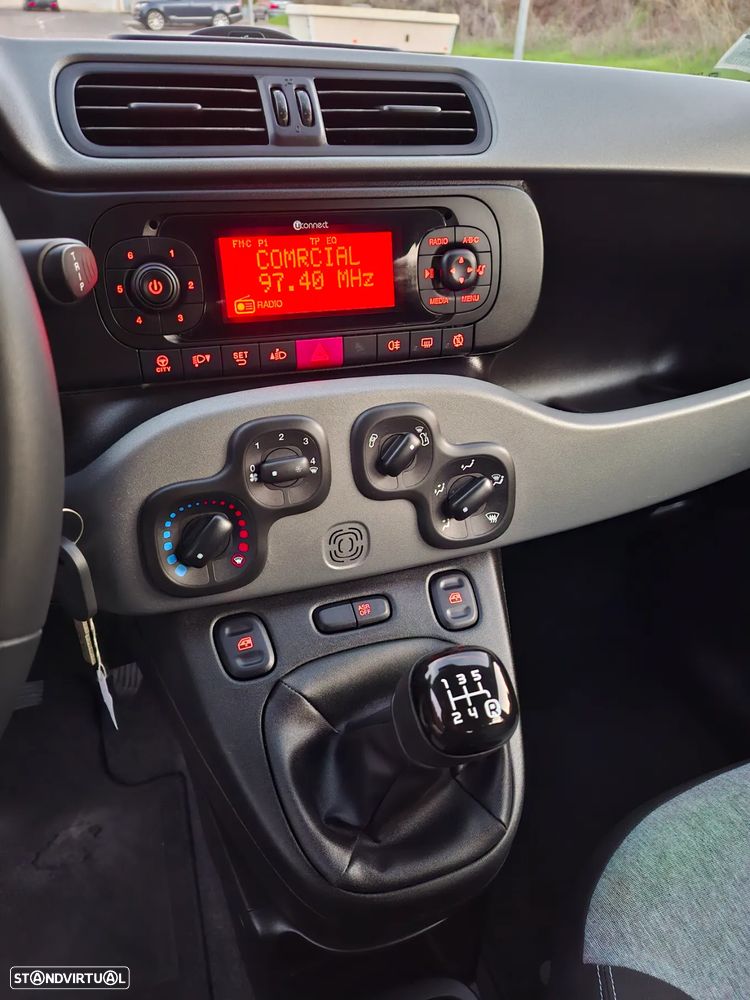 Fiat Panda 1.2 Lounge S&S - 12