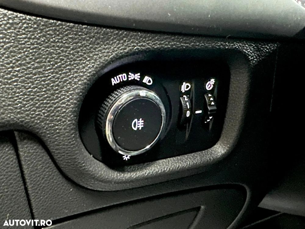 Opel Astra 1.6 CDTI DPF ecoFLEX Start/Stop Edition - 10